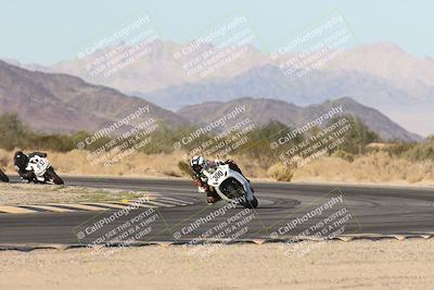 media/Nov-02-2025-CVMA (Sun) [[337aff29ab]]/Race 16-Formula Twins-Formula 40 UL(Holeshot)/